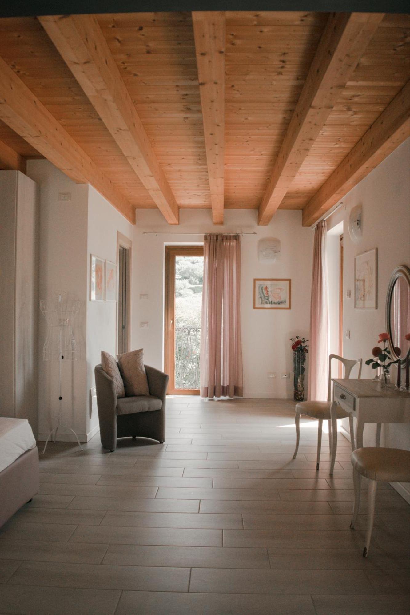 Bed and Breakfast Rama Relais Caprino Veronese Exterior foto