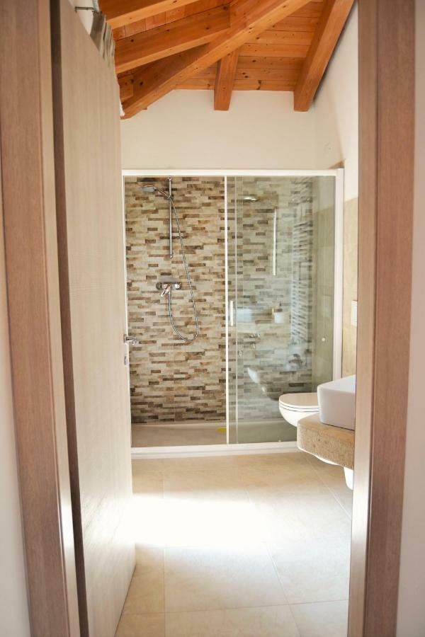 Bed and Breakfast Rama Relais Caprino Veronese Exterior foto